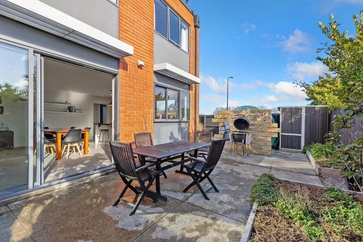 Barrington Brickworks Villa Christchurch
